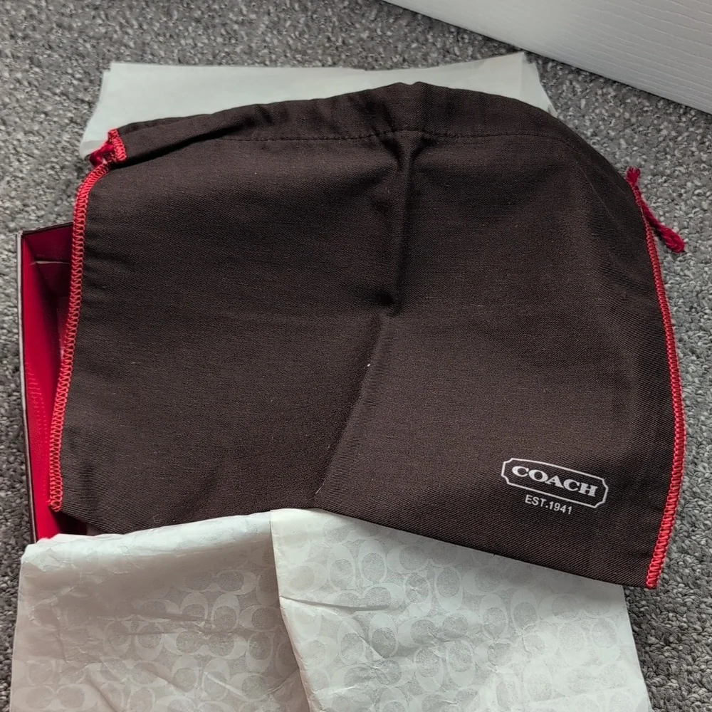 Coach Vintage Black Canvas and Leather Demi - Picture 7 of 16